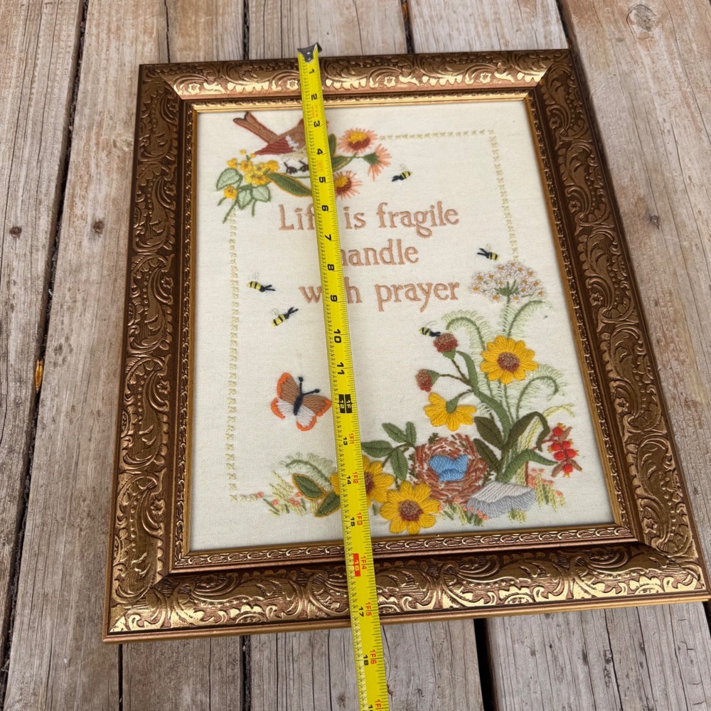 VTG Crewel Finished Embroidery Creative Circle 1004 Life Is Fragile Framed 12x15 - Picture 6 of 8